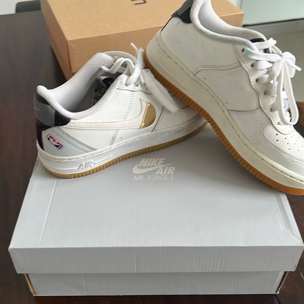 Kids lightly used Air Force ones size 4